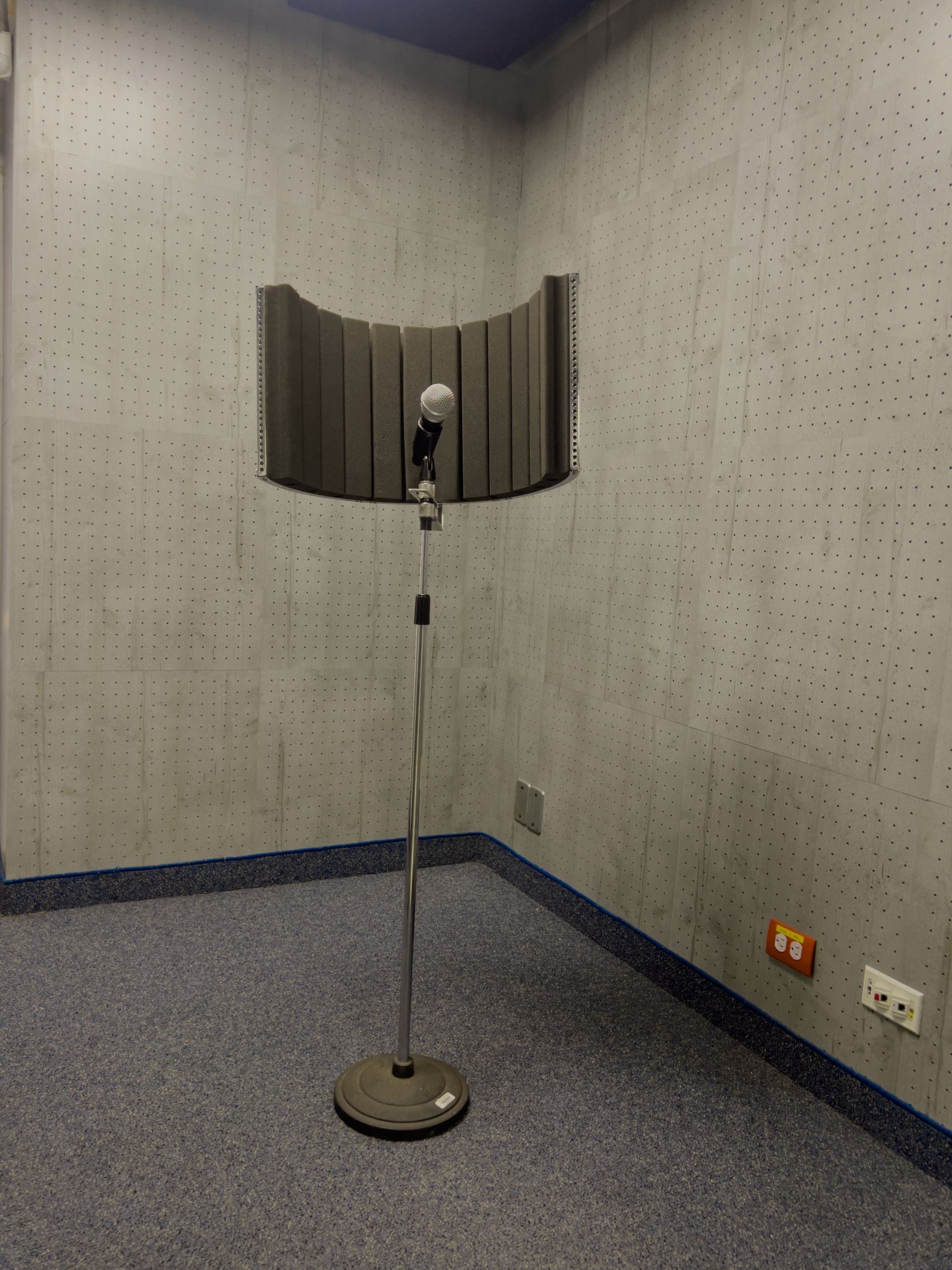 Sala de Grabación de audio - Bibioteca Cajasan