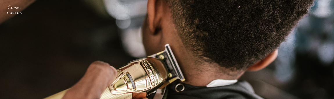 Barbería profesional: estilo, técnica y precisión