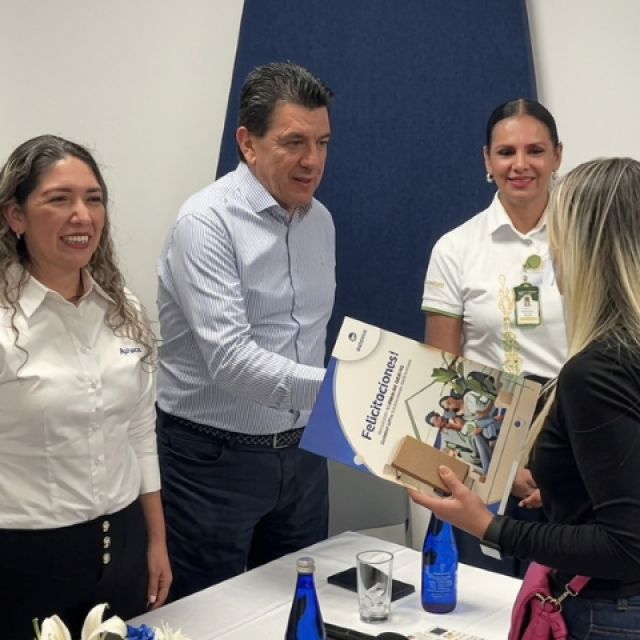 97 familias santandereanas recibieron subsidio de vivienda de Cajasan