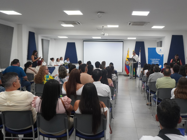 Entrega de subsidios de vivienda a familias santandereanas