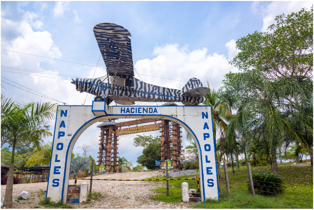 Medellín, Guatapé, El Peñol y Hacienda Nápoles