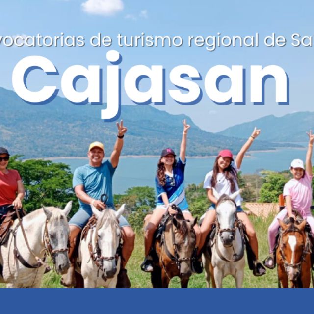 Fotografía de personas disfrutando vacaciones