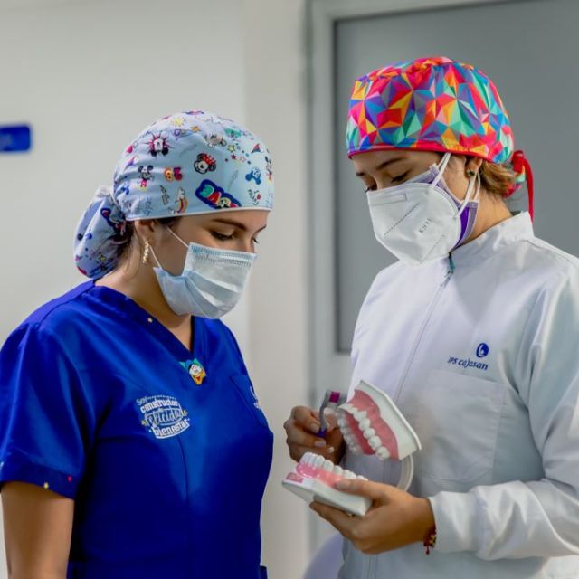 Fotografía de empleados de la IPS Cajasan