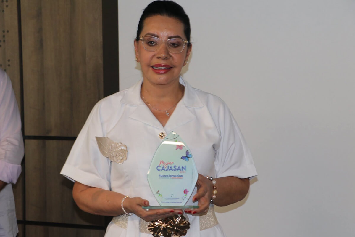 Reconocimiento Mujer Cajasan 2025: celebrando la fuerza femenina