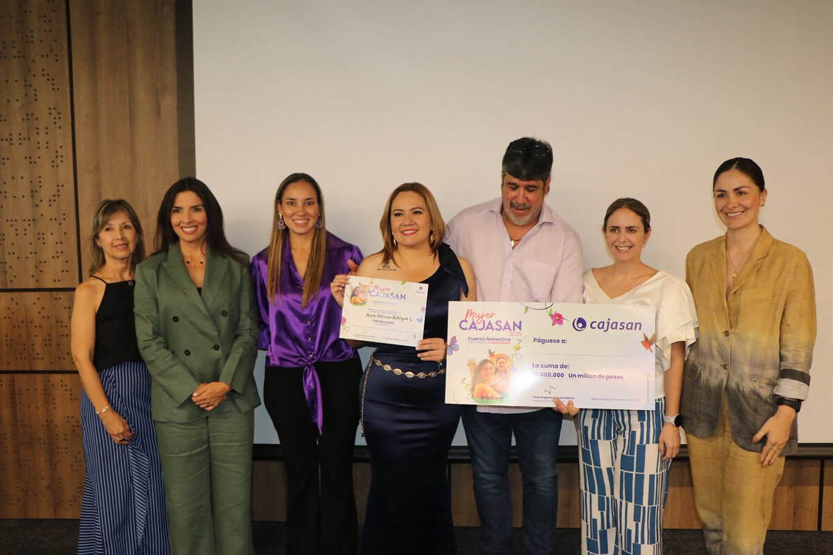 Reconocimiento Mujer Cajasan 2025: celebrando la fuerza femenina