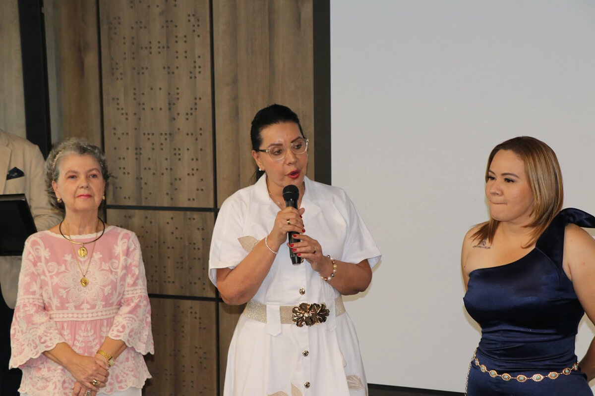 Reconocimiento Mujer Cajasan 2025: celebrando la fuerza femenina