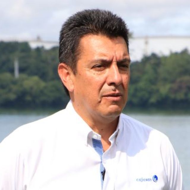 Fotografía del director general de cajasan
