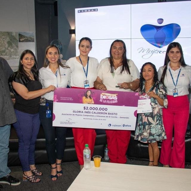 Fotografía Mujer Cajasan