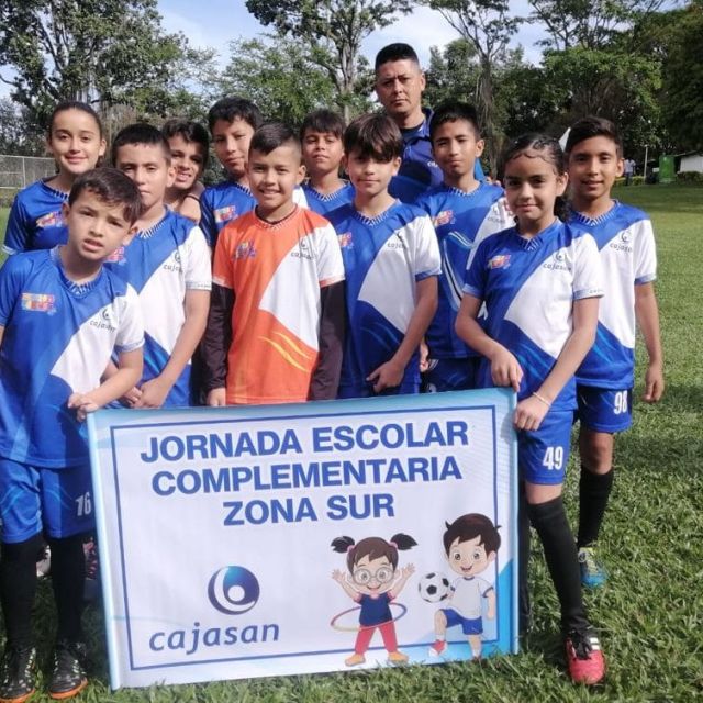 Fotografía de encuentro deportivo