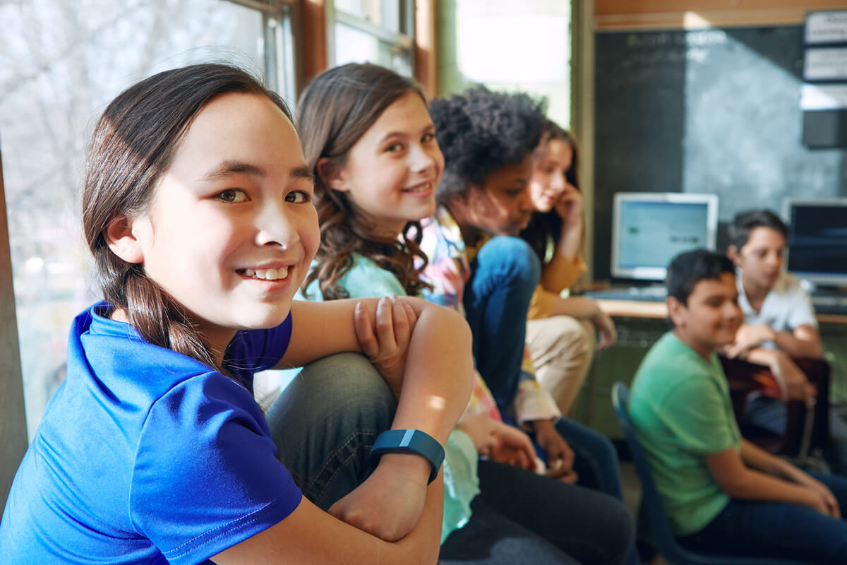 imagen de niños y adolecentes en su actividad recreativa